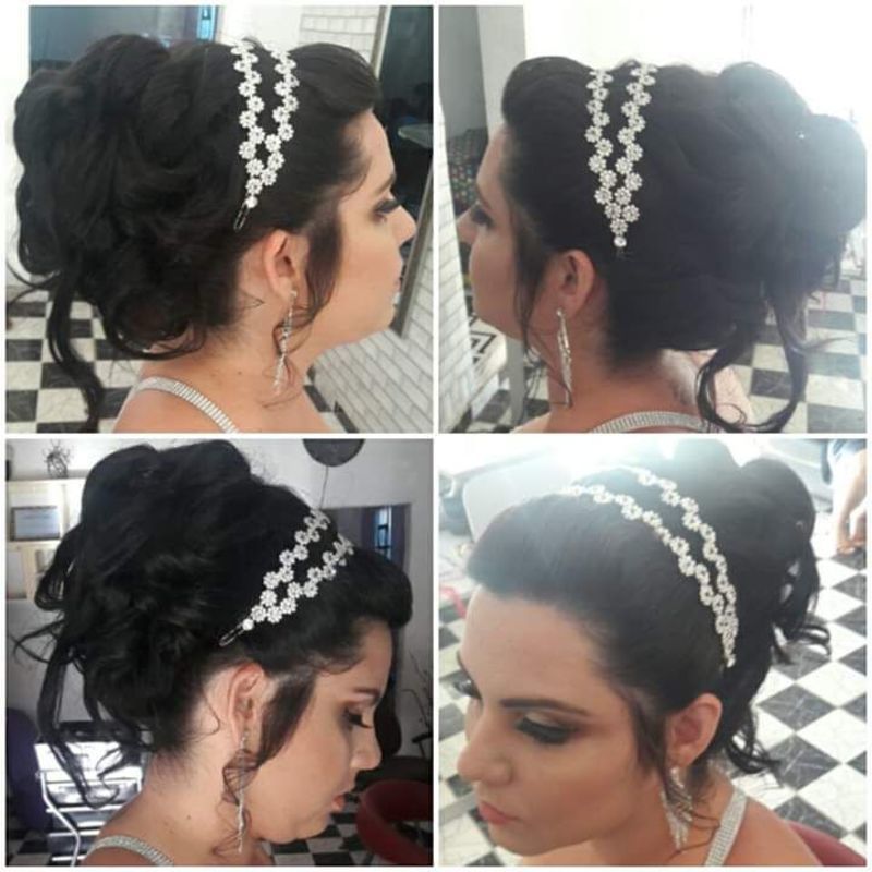 Aquele penteado preso bem sofisticado para noivas com atitude e que gostam de volume no penteado. cabeleireiro(a) maquiador(a)