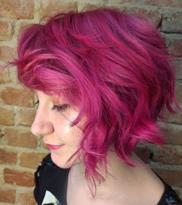 Visagismo de cor e corte. cabelo cabeleireiro(a) consultor(a) stylist / visagista maquiador(a)