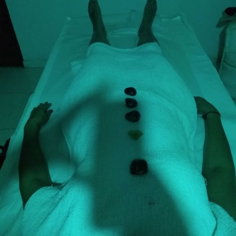 massoterapeuta esteticista aromaterapeuta