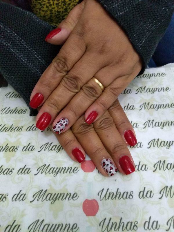 unha manicure e pedicure