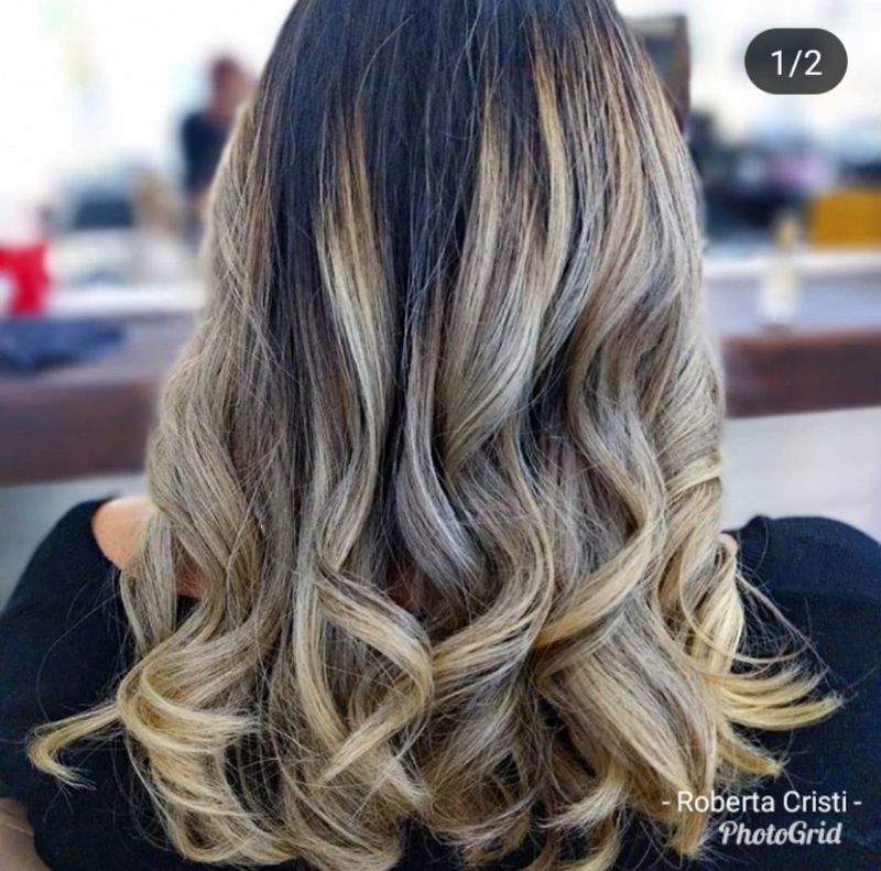 Mechas e escova modelada cabelo auxiliar cabeleireiro(a) maquiador(a)