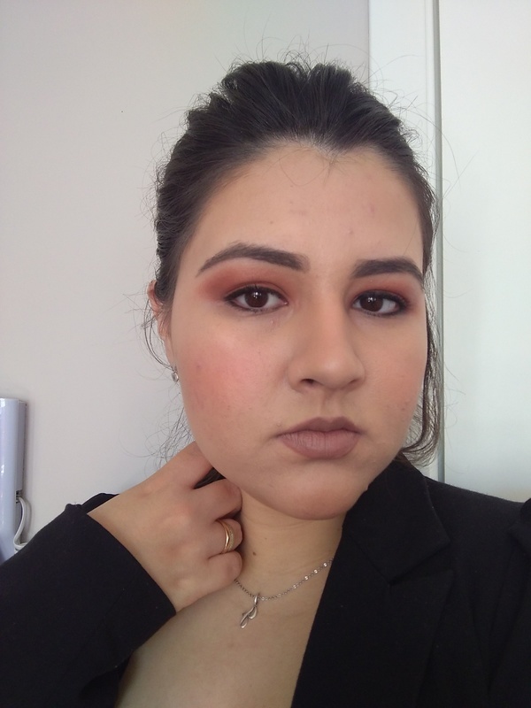 Make com acabamento matte e técnicas de modificação das feições
#visagismo
#makematte maquiagem maquiador(a) manicure e pedicure outros