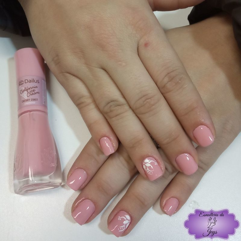 unha manicure e pedicure