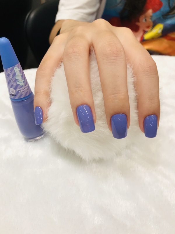 esteticista manicure e pedicure designer de sobrancelhas depilador(a)