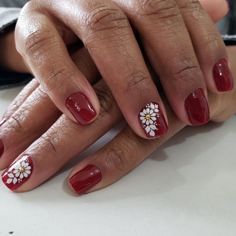 unha manicure e pedicure designer de sobrancelhas outros