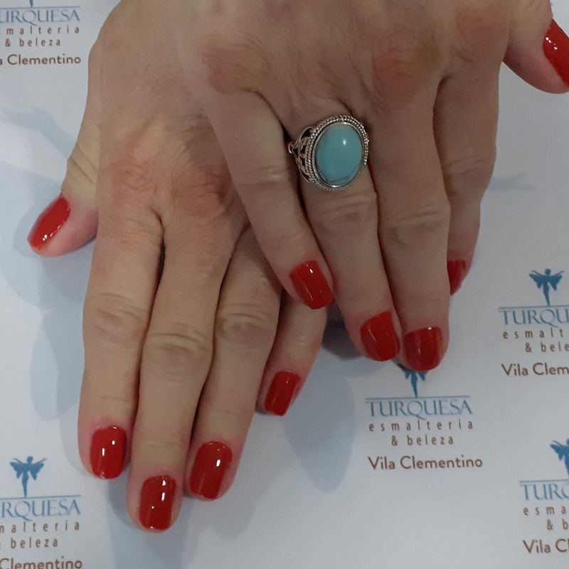 unha manicure e pedicure