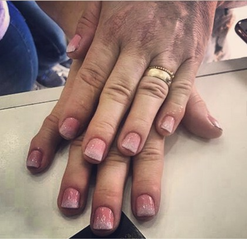 Baby boom  unha manicure e pedicure