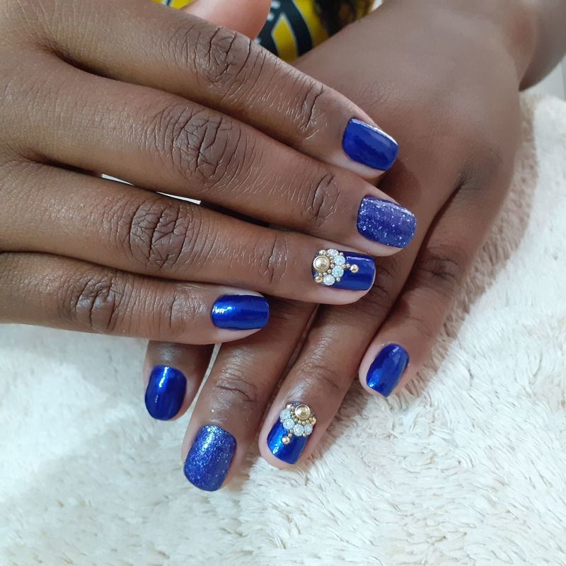 unha manicure e pedicure designer de sobrancelhas outros
