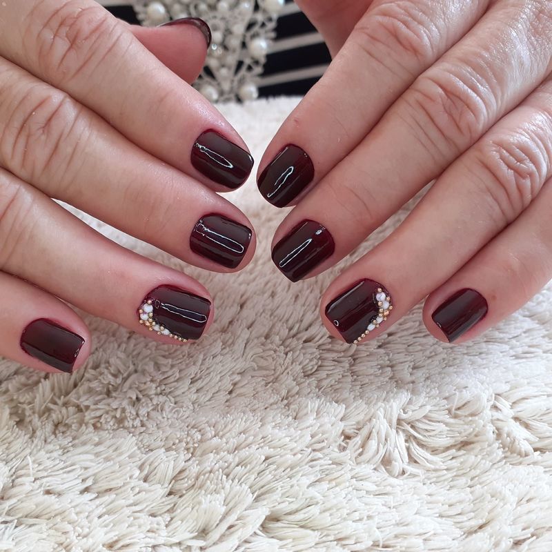manicure e pedicure designer de sobrancelhas outros