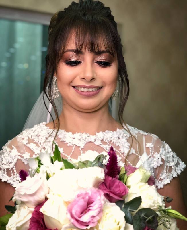 
#universodamaquiagem #make #makeup #madrinha #casamento #maquiagembrasil #maquiagemprofissional #maquiagem_insta #maquiagemx #loucaspormaquiagem #maquiadoranoabc #maquiagemnoabc #casandonoabc #santoandre #abcpaulista #noivas #noivas2019 #noivas2020 maquiagem maquiador(a) designer de sobrancelhas