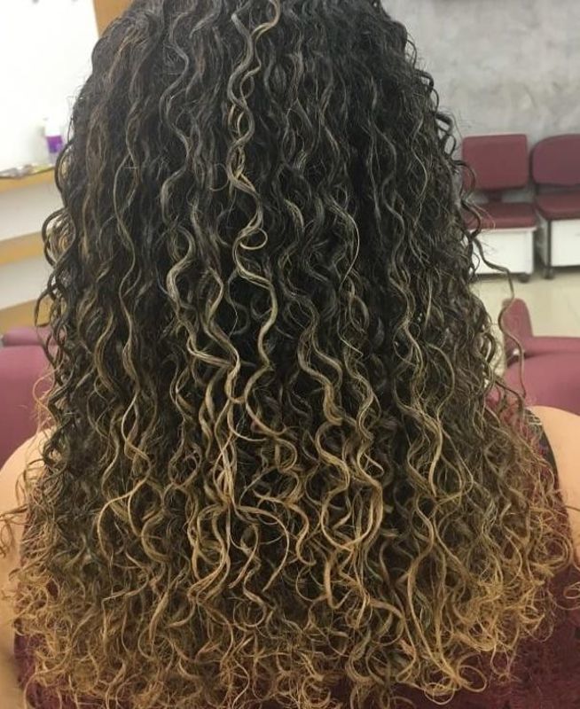 cabelo cabeleireiro(a) maquiador(a) manicure e pedicure designer de sobrancelhas depilador(a)