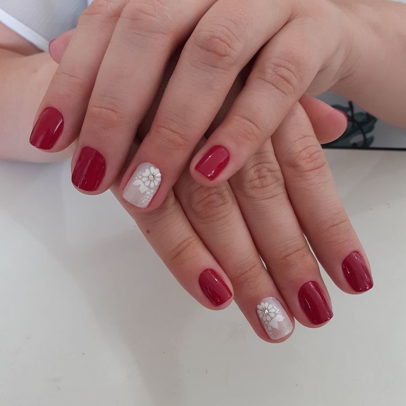unha manicure e pedicure designer de sobrancelhas outros
