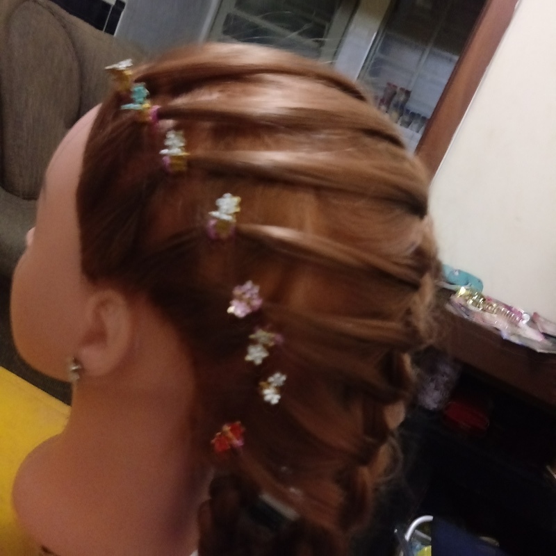 cabelo cabeleireiro(a) maquiador(a) manicure e pedicure designer de sobrancelhas escovista