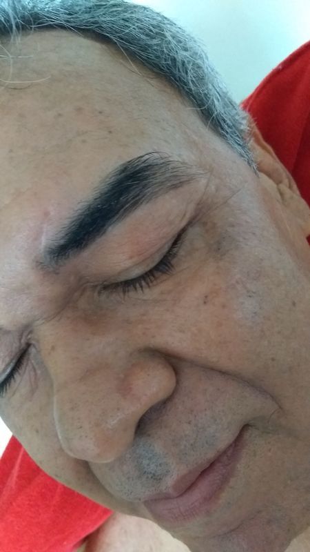 estética maquiador(a) maquiador(a) maquiador(a) maquiador(a) recepcionista estudante (designer sobrancelha) designer de sobrancelhas auxiliar administrativo