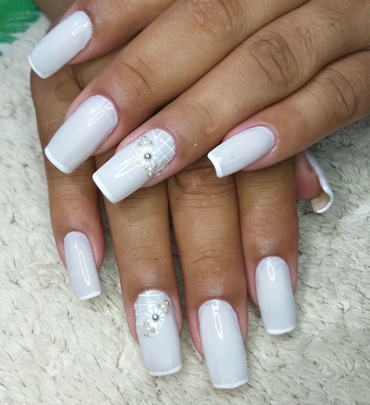 unha manicure e pedicure designer de sobrancelhas outros