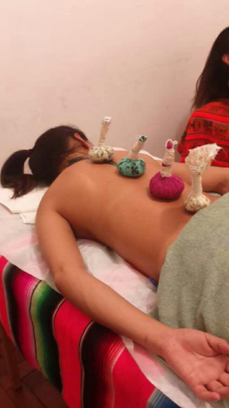 Confecção de pindas chinesas 
Massagem com pindas chinesas outros aromaterapeuta aromaterapeuta massoterapeuta