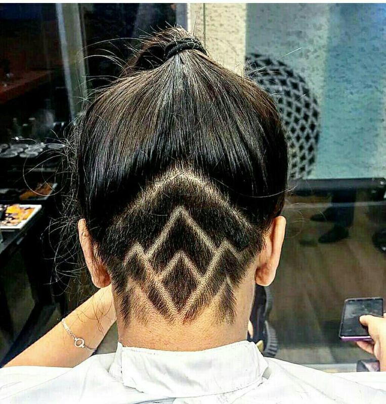 Desenho na nuca para disfarçar falhas no cabelo cabelo cabeleireiro(a) barbeiro(a)