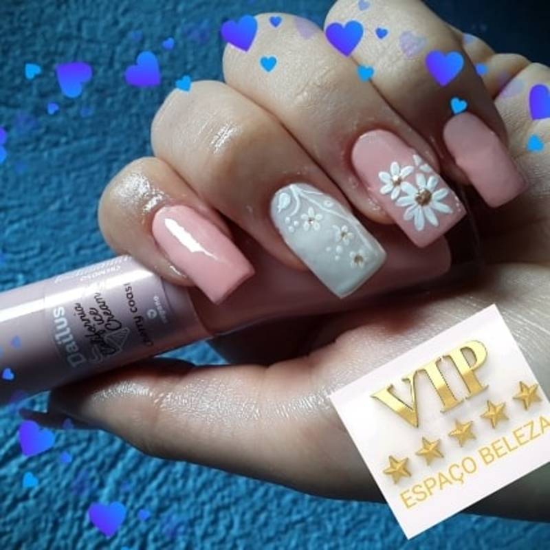 unha cabeleireiro(a) maquiador(a) manicure e pedicure designer de sobrancelhas