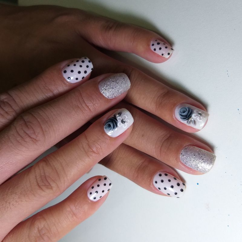 unha manicure e pedicure designer de sobrancelhas outros