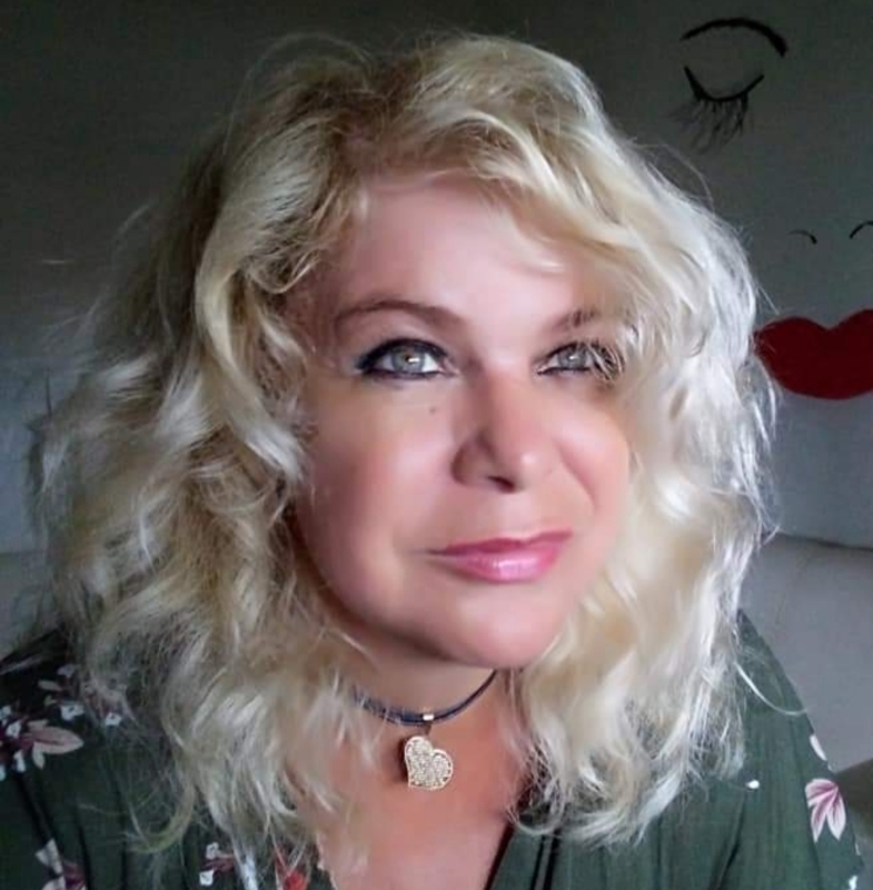 Cabelos platinado cabelo cabeleireiro(a) aromaterapeuta esteticista outros