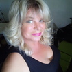 Cabelo platinado raiz escura