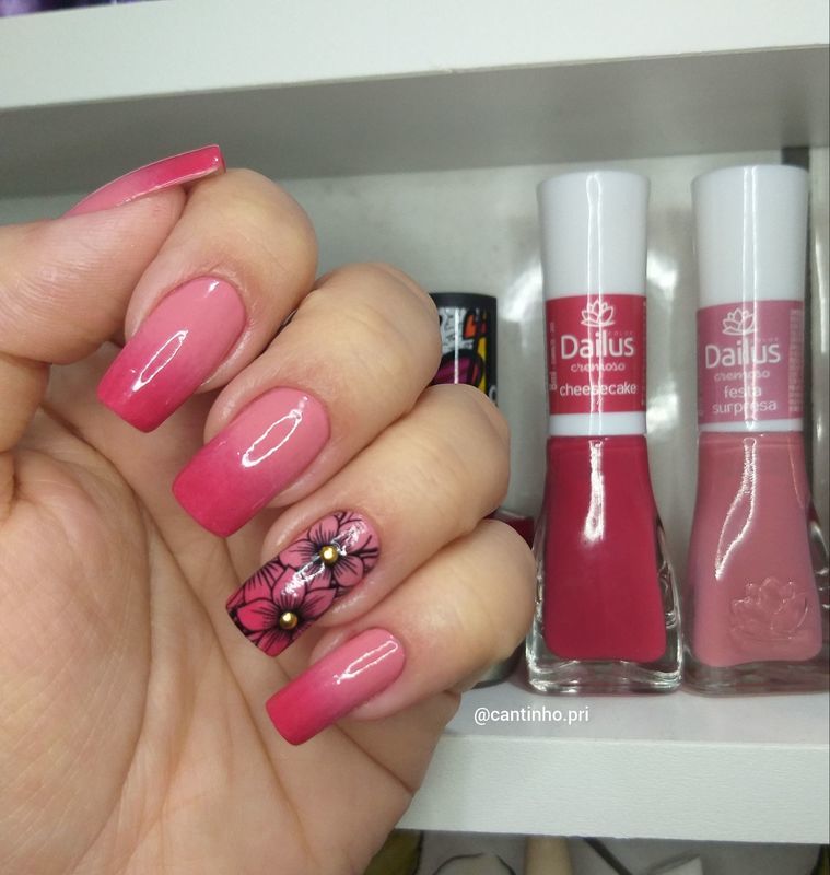 unha manicure e pedicure designer de sobrancelhas outros