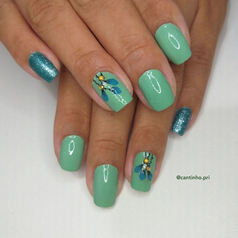 unha manicure e pedicure designer de sobrancelhas outros