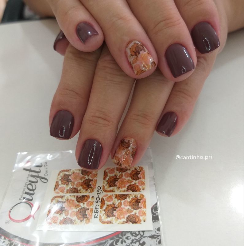 unha manicure e pedicure designer de sobrancelhas outros