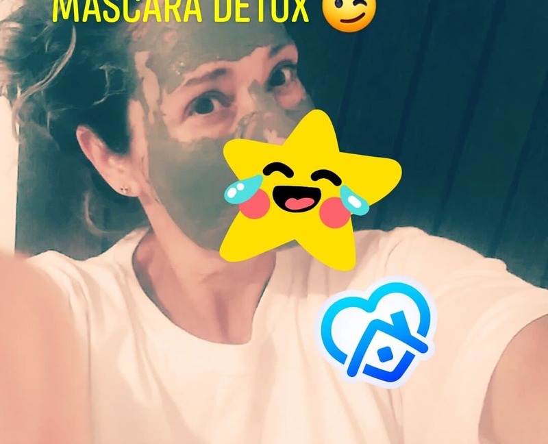 Argiloterapia máscara Detox
#cuidaseemcasa estética depilador(a)