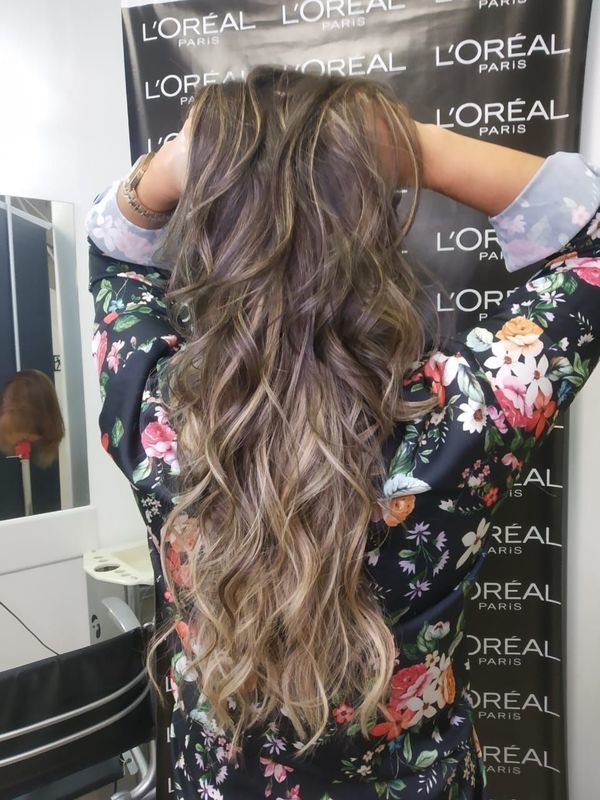 Mechas incríveis em tons Champagne 😍🥰😱 cabelo auxiliar cabeleireiro(a) recepcionista