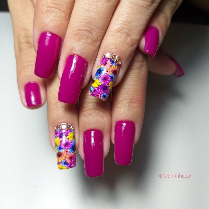 manicure e pedicure designer de sobrancelhas outros