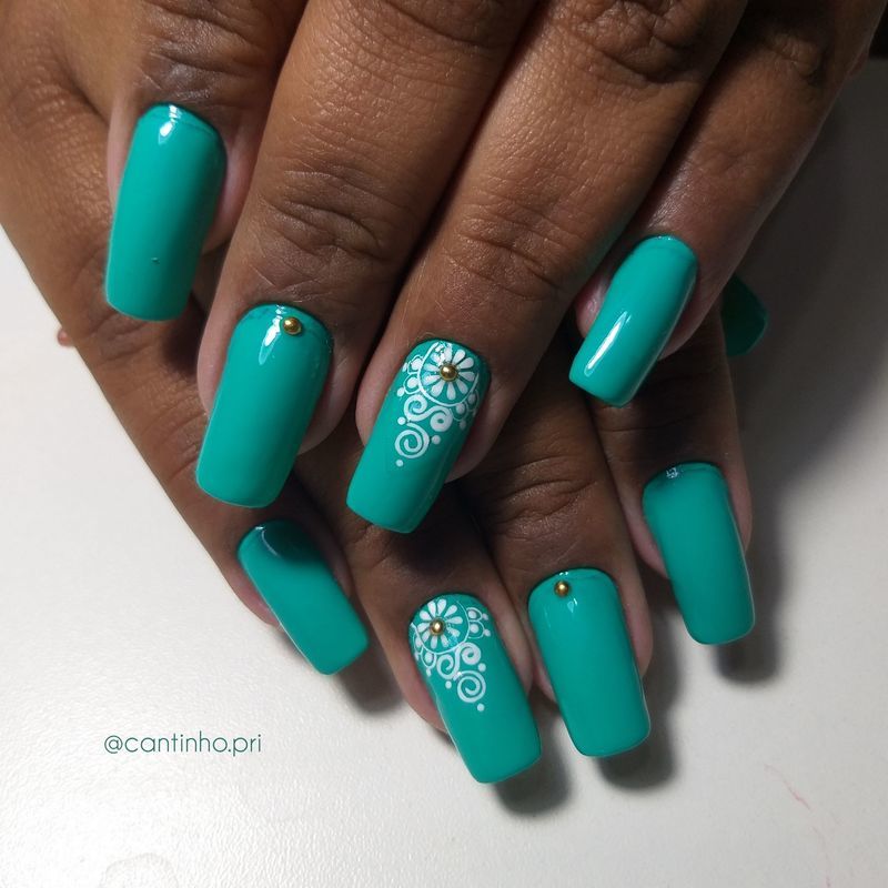 unha manicure e pedicure designer de sobrancelhas outros