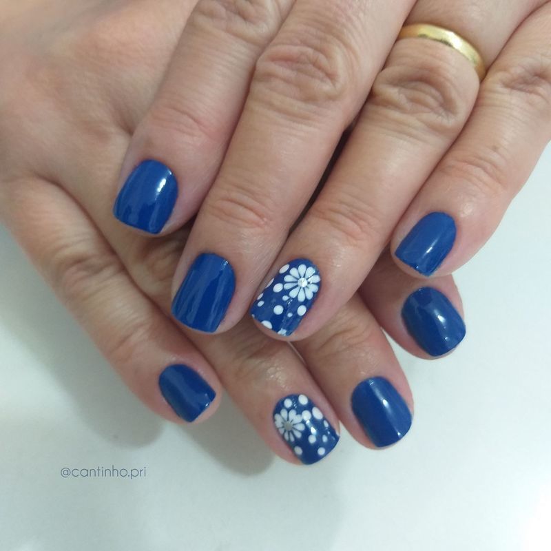 unha manicure e pedicure designer de sobrancelhas outros