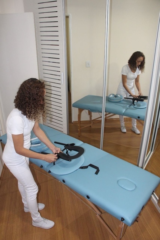 Preparação do ambiente na casa do Cliente. outros massoterapeuta