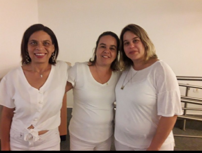 Grupo de Estudo de Caso na época do Curso Técnico em Massoterapia pelo Senac Aclimacao.  estética massoterapeuta