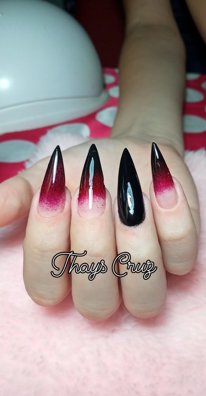 #stilleto💅🤤 unha manicure e pedicure