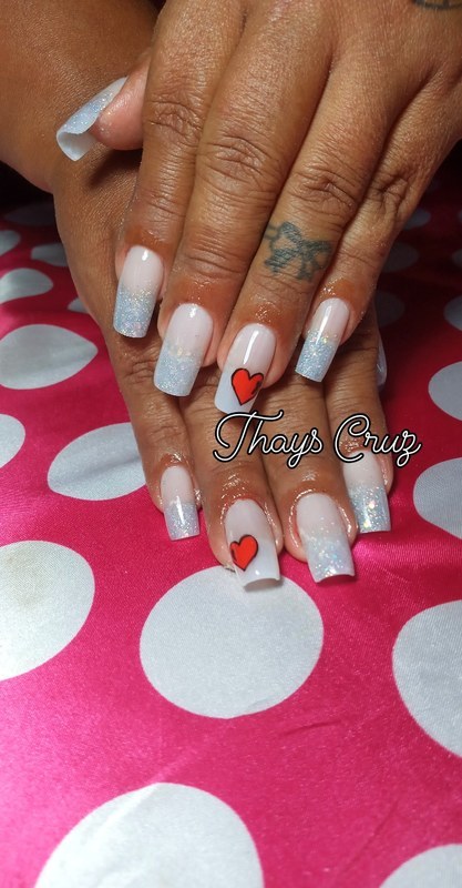 Do modelo que quiser escolher 🤭 unha manicure e pedicure