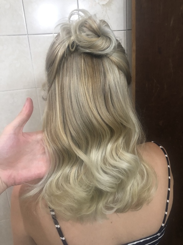 cabelo cabeleireiro(a) consultor(a) stylist / visagista maquiador(a)