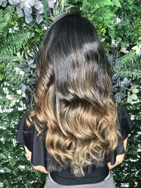 cabelo cabeleireiro(a) consultor(a) stylist / visagista maquiador(a)