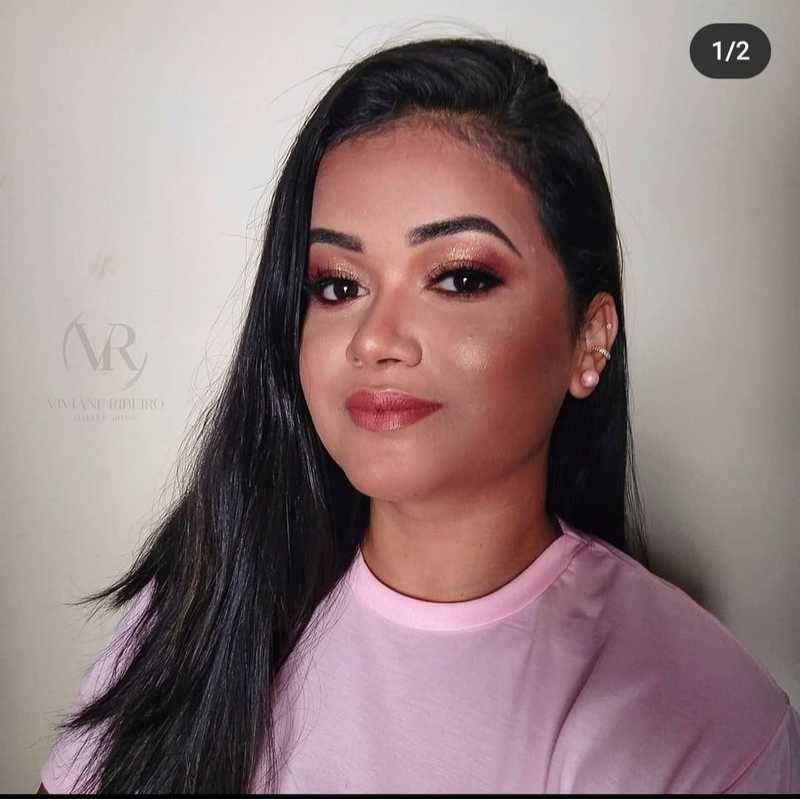 Maquiagem em tons rosé! Linda
#maquiagem #makecliente #makeup
@vivianeribeiromakeup maquiagem maquiador(a)
