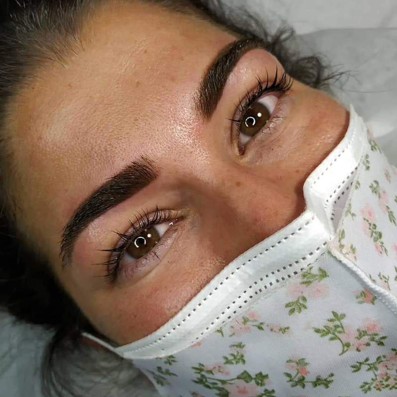 #micropigmentaçãodesobrancelhas
Manutenção de Micropigmentação de Sobrancelhas, técnica exclusiva, sem padrão estética micropigmentador(a)