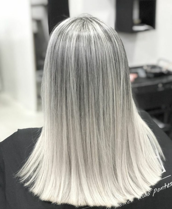 Loiro platinado 
#Blond #loirosaudavel #blondhair #loiroplatinado #hairbeauty #hairstyle  cabelo cabeleireiro(a)