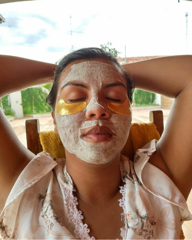 Limpeza De Pele + drenagem fácial, uma combinação perfeita para quem quer se sentir linda e jovem novamente.
Venha sentir o melhor da limpeza de pele, agende sua sessão ainda hoje ☺️. estética massoterapeuta