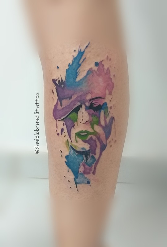 Tattoo em aquarela por Daniele Brunelli tattoo.

#danielebrunellitattoo #tattoopiracicaba #danielebrunelli #piracity #tatuagem #tattoo outros empresário(a) micropigmentador(a)