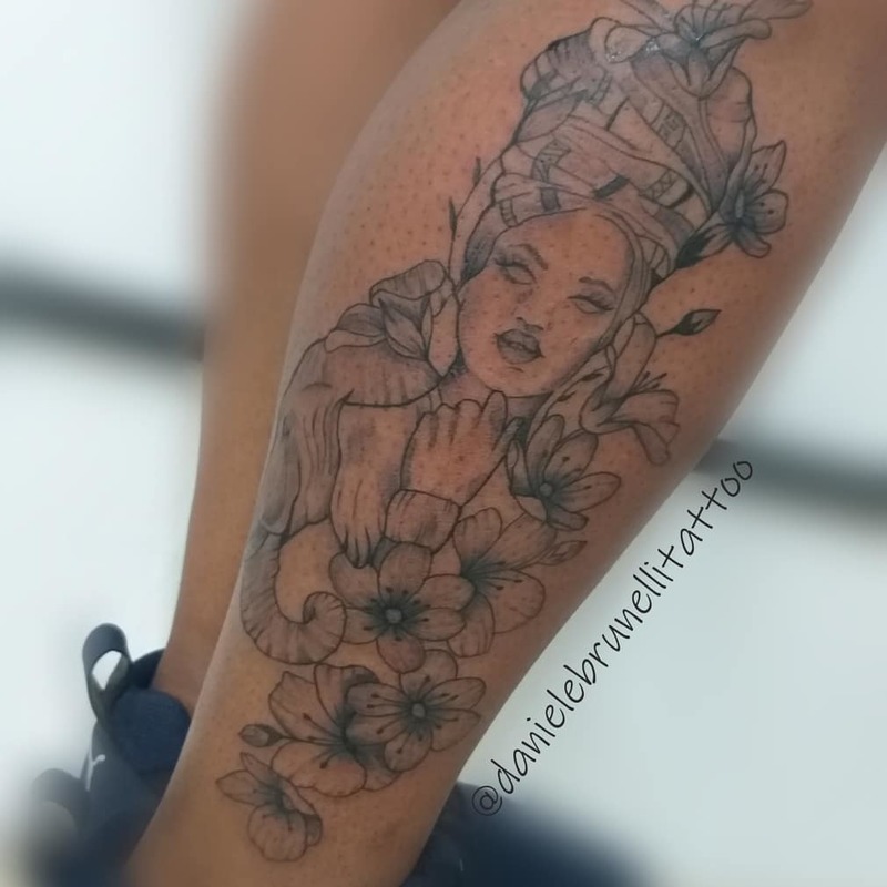 tattoo internacional, feminina.  Tatuagem personalizada, Tatuagem  africana, Tatuagem