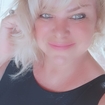 Cabelo platinado modelo