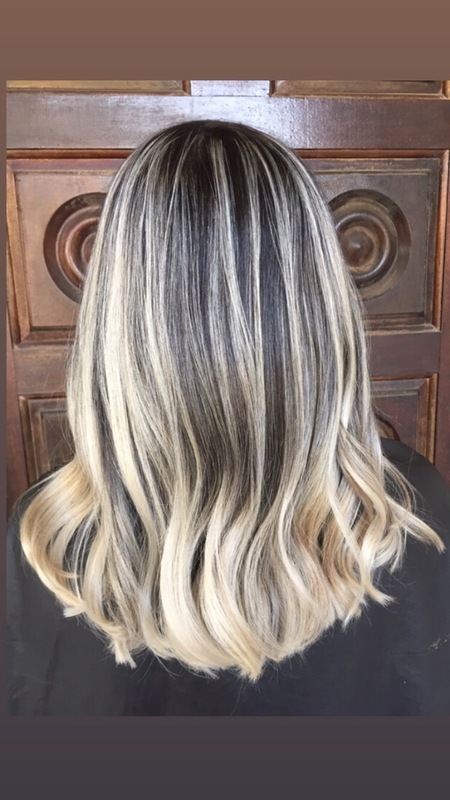 Luzes cabelo cabeleireiro(a)