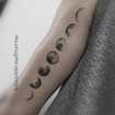 Fases da lua por Daniele Brunelli tattoo

#piracity #tattoofasesdalua #pontilhismo 