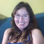 Denise Bethânia Leite Miz