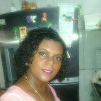 Ana Claudia Lopes Lopes Cabelo